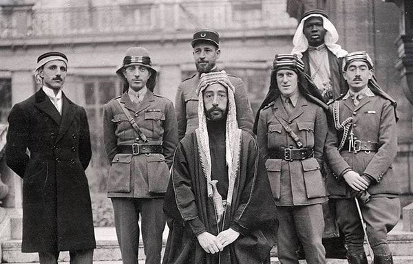 Araplar Türkleri arkadan vurmuştur. Zafer Araplarla kazanılmamıştır.